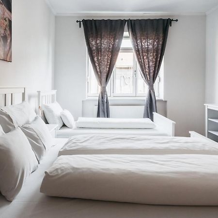 Bond Apartment Zagreb Eksteriør bilde