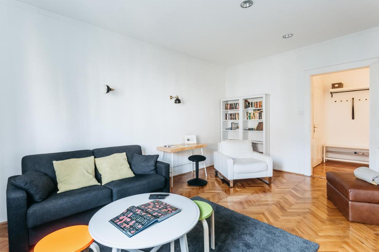 Bond Apartment Zagreb Eksteriør bilde